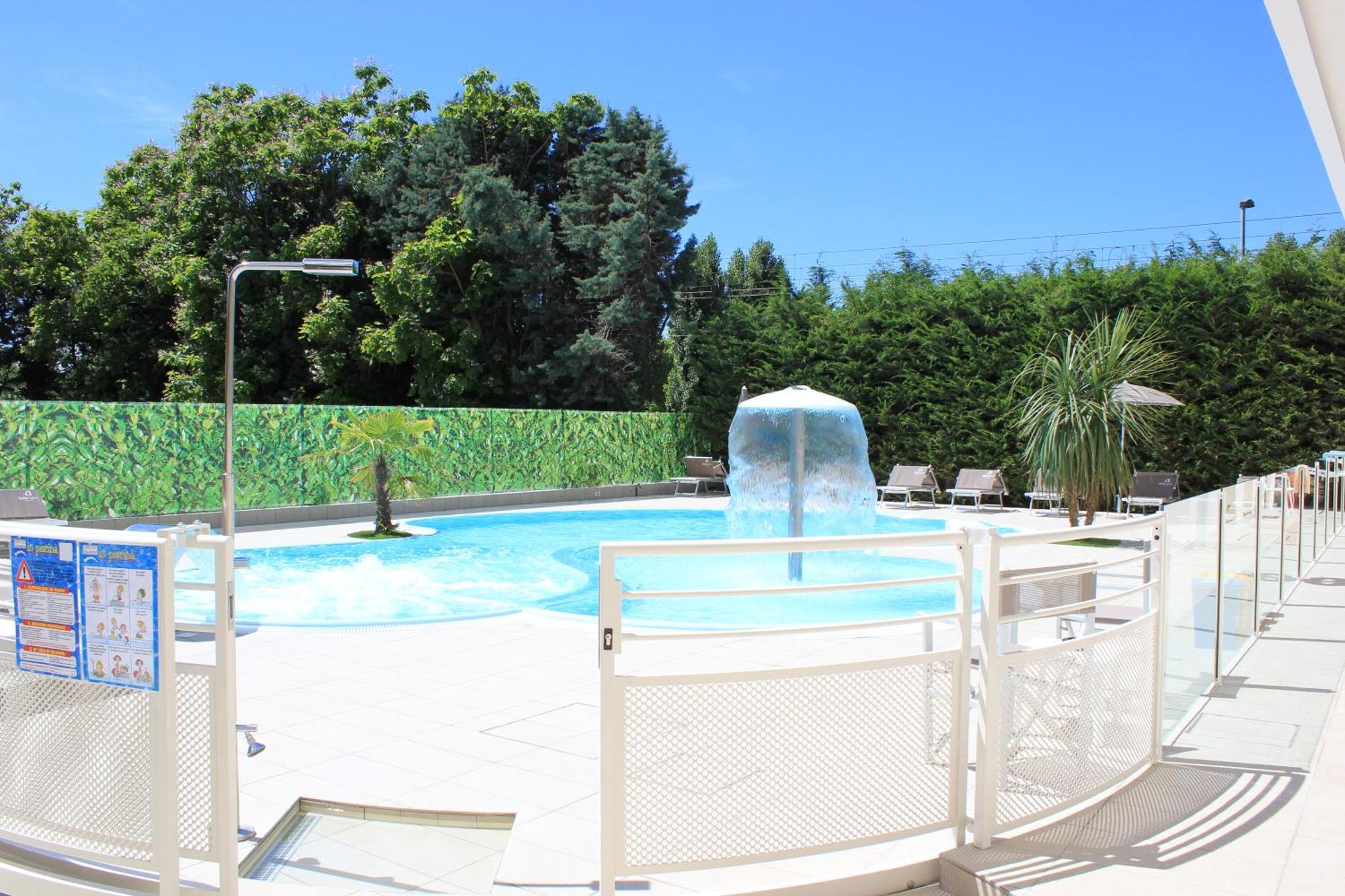 Hotel Bella Igea Bellaria-Igea Marina Eksteriør billede