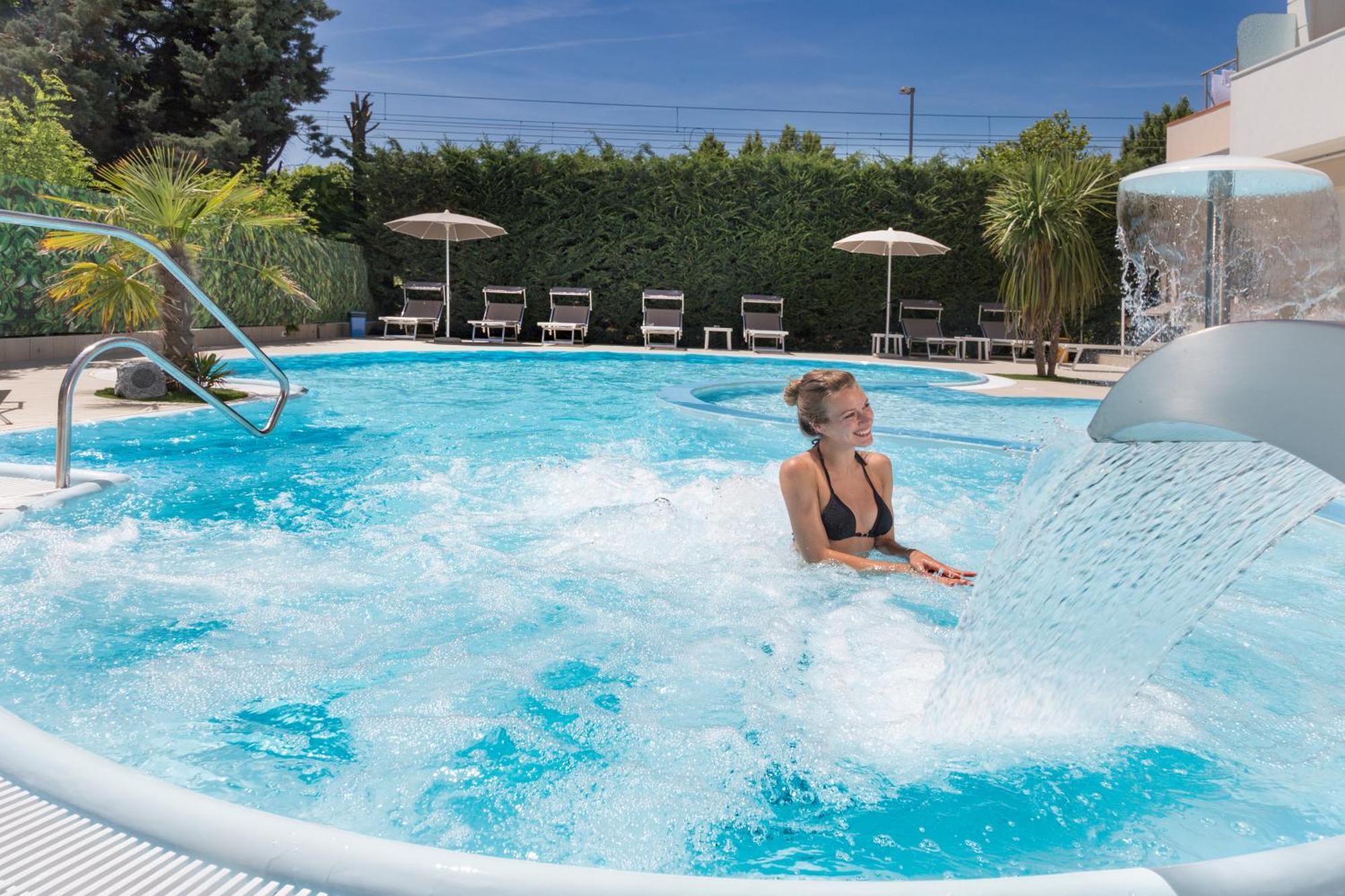 Hotel Bella Igea Bellaria-Igea Marina Eksteriør billede