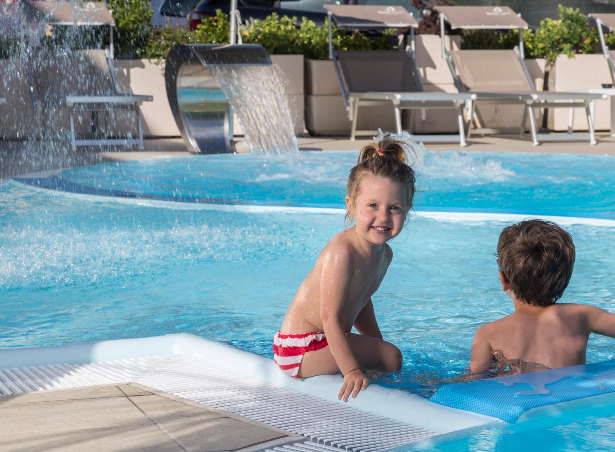 Hotel Bella Igea Bellaria-Igea Marina Eksteriør billede